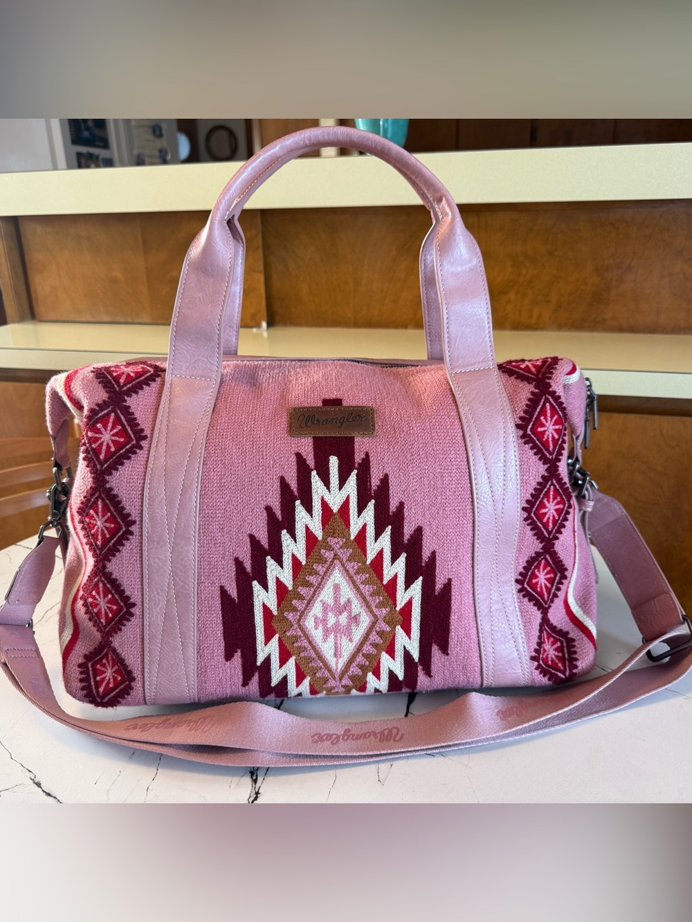 Wrangler Pink Aztec tapestry Duffle weekender bag Montana West - Picture 3 of 11